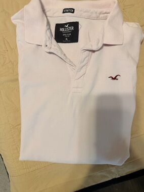 Hollister Men's Pale Pink Stretch Polo with Embroidered Logo
